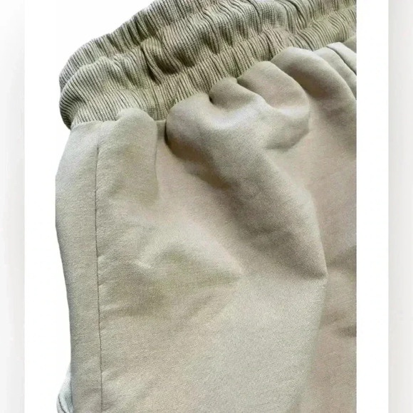 Aesthetic Revolution ASRV Joggers Size XXL (Small). Condition is "Pre-owned" - Picture 5 of 6